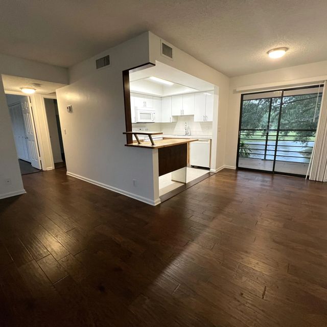 4 of 29 - 4205 Oak Terrace Drive, Greenacres, FL