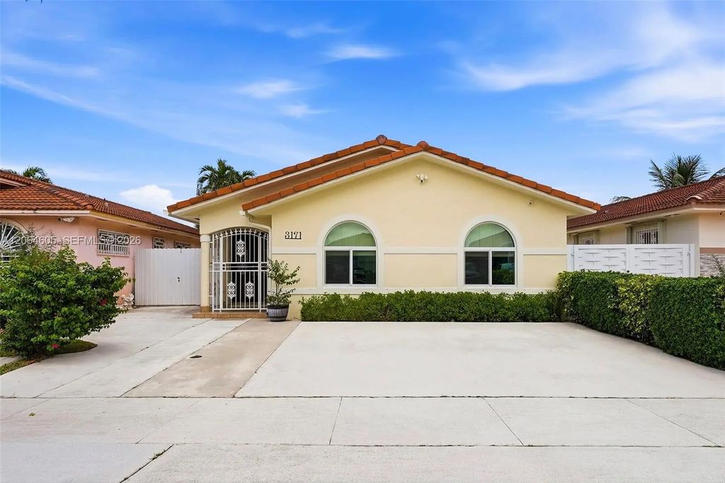 3171 W 78th Street, Hialeah