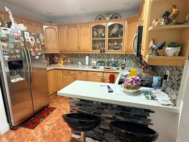 5 of 14 - 343 W 11th Street, Hialeah, FL
