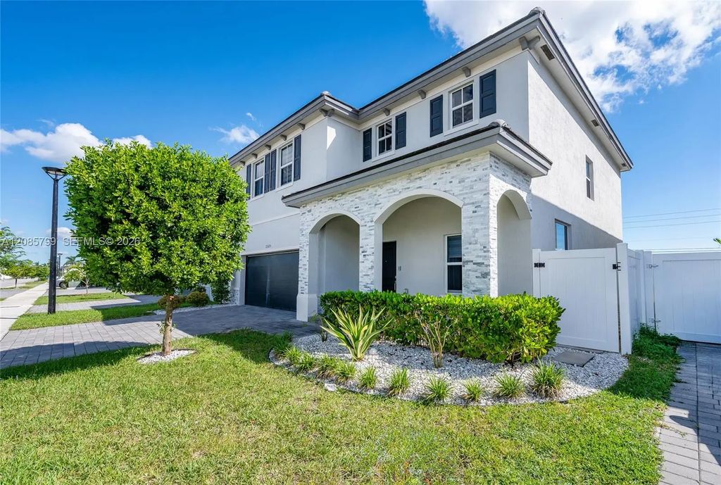 21325 Sw 127th Court, Miami