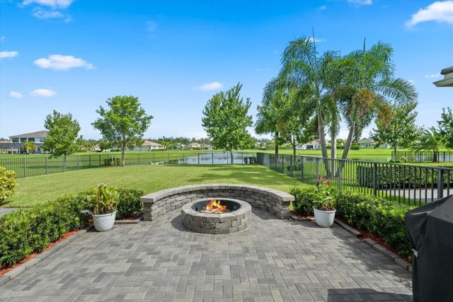 5 of 72 - 15055 Goldfinch Circle, Westlake, FL