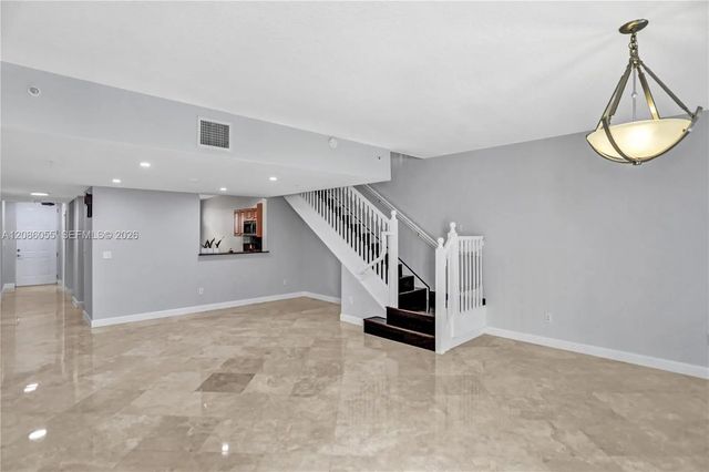 3 of 26 - 7564 Sw 102nd Street #211, Pinecrest, FL
