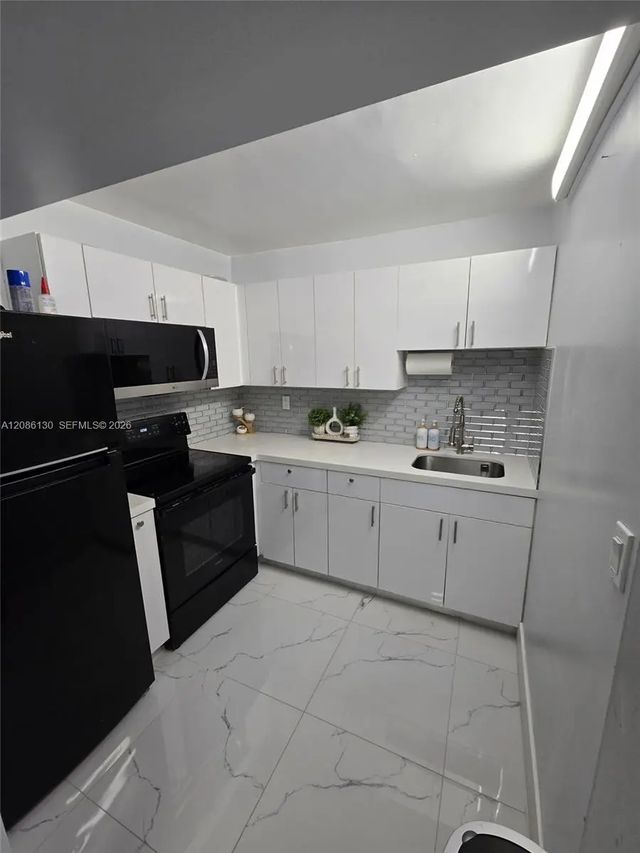 2 of 16 - 6620 W 2nd Court #103, Hialeah, FL