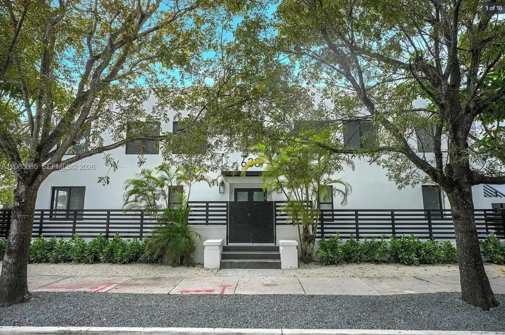 638 Sw 21st Avenue #3, Miami
