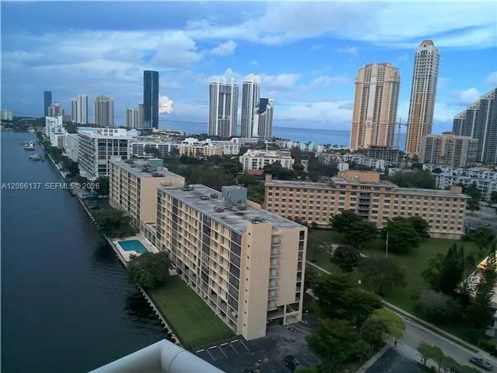 251 174 #1601, Sunny Isles Beach