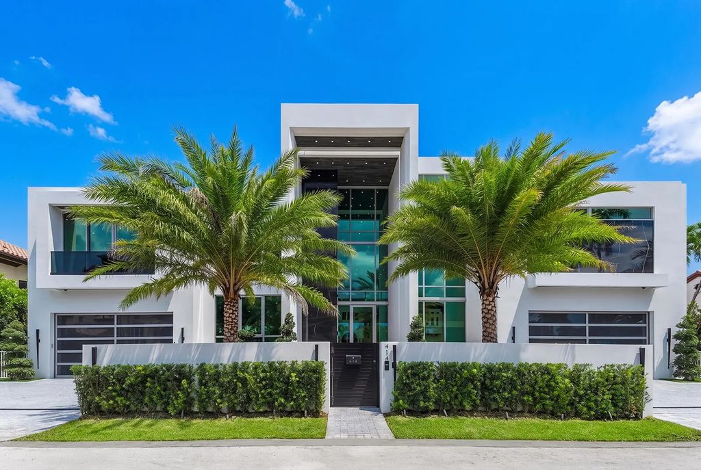 414 Royal Plaza Drive, Fort Lauderdale