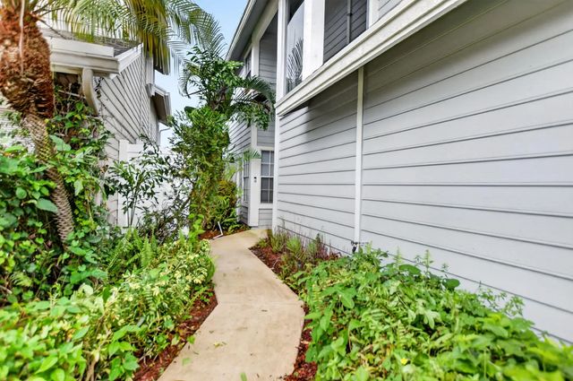 2 of 38 - 5283 Park Place Circle, Boca Raton, FL