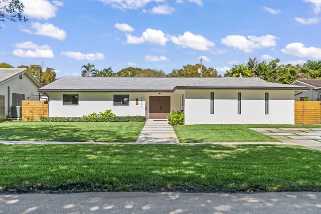 4 of 48 - 2451 Ne 199th Street, Miami, FL