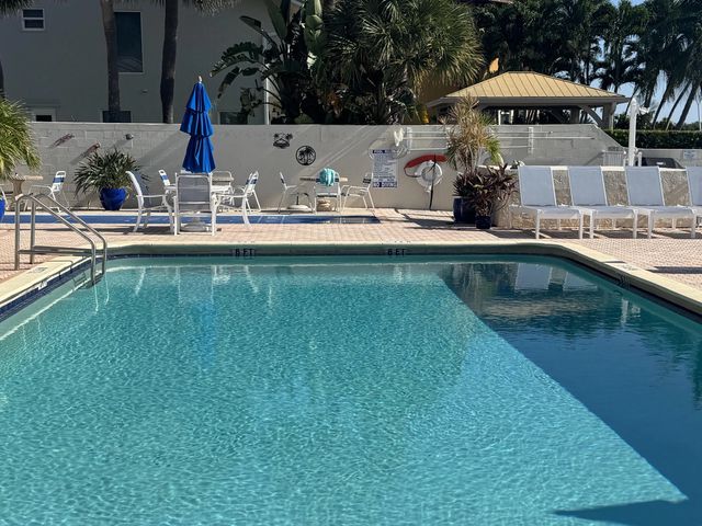 600 Snug Harbor Drive #a10, Boynton Beach