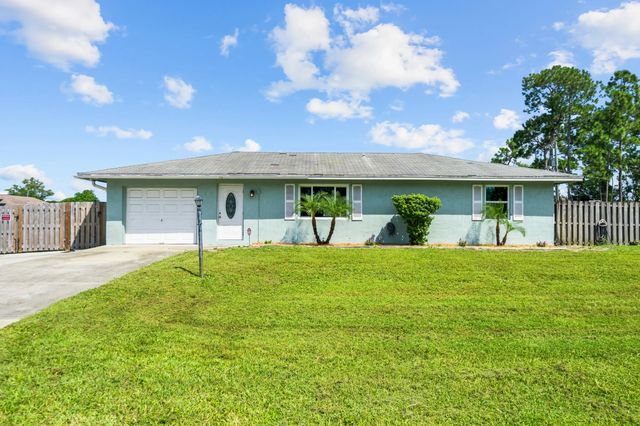 2 of 20 - 257 Sw Thornhill Drive, Port St. Lucie, FL