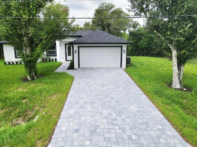 3 of 36 - 702 Nw 39th Circle, Okeechobee, FL