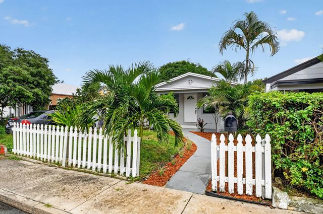 3 of 57 - 504 N E Street, Lake Worth Beach, FL