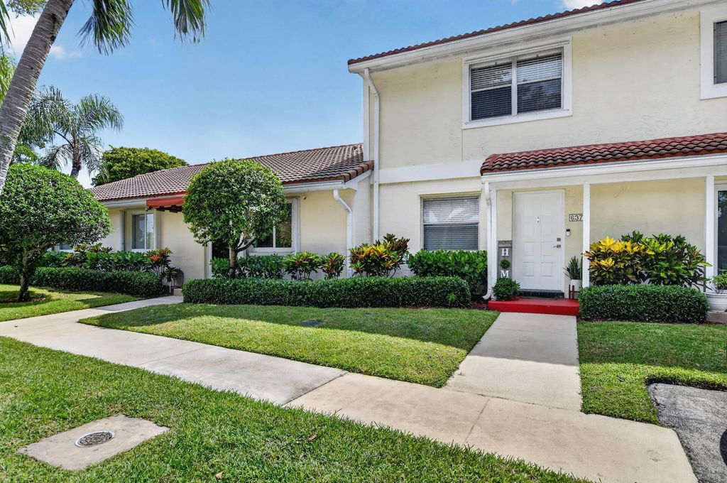 6377 Boca Circle, Boca Raton