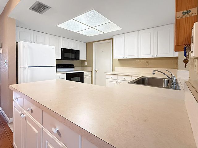 4 of 48 - 6755 Nw 16th Street, Margate, FL