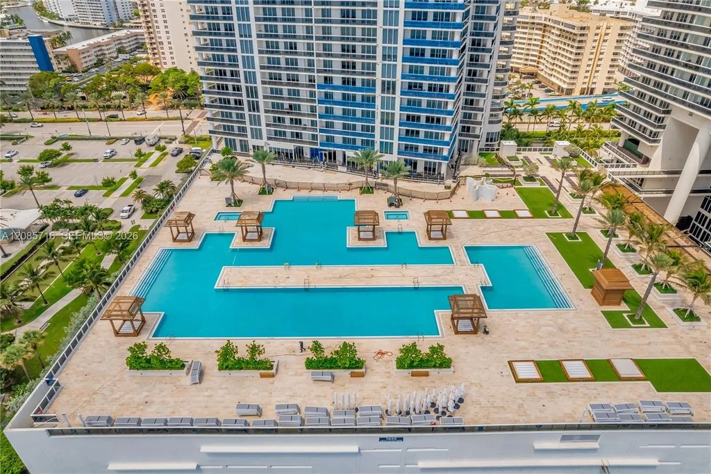 1850 S Ocean Drive #706, Hallandale Beach