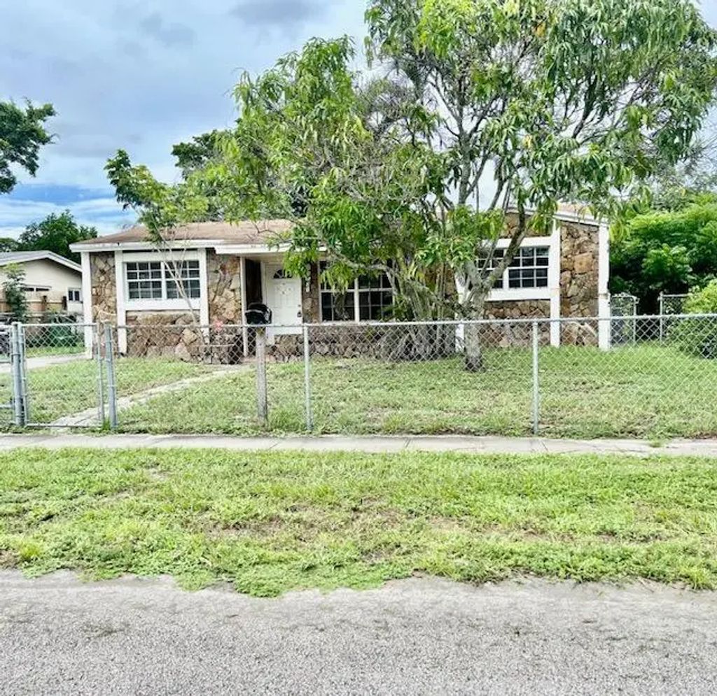 3531 Sw 15th Court, Fort Lauderdale