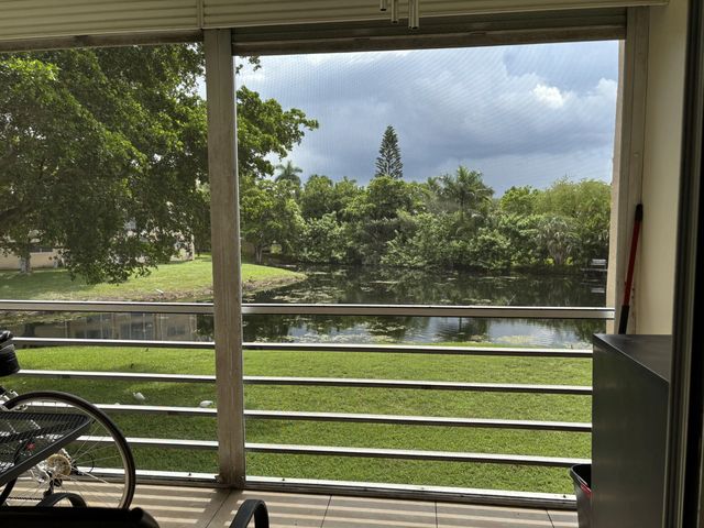 4 of 12 - 2721 N Pine Island Road #204, Sunrise, FL