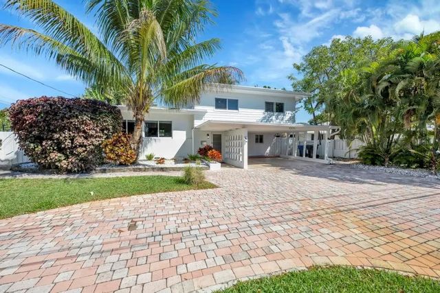 3 of 44 - 1771 Ne 35th Street, Oakland Park, FL