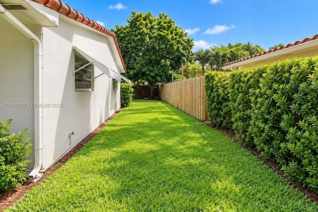 4 of 19 - 14961 Egan Lane, Miami Lakes, FL