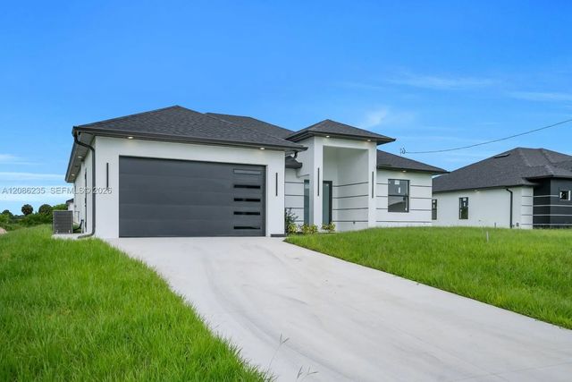 2 of 36 - 3614 6th Street Sw, Lehigh Acres, FL