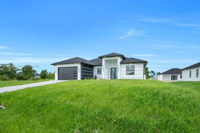 3 of 36 - 3614 6th Street Sw, Lehigh Acres, FL