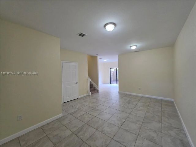 3 of 25 - 175 Se 34th Avenue, Homestead, FL
