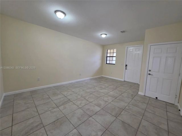 5 of 25 - 175 Se 34th Avenue, Homestead, FL