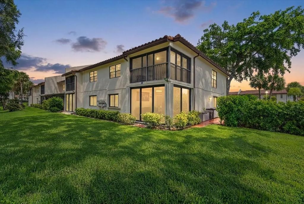 21864 Arriba Real, Boca Raton