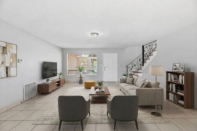 2 of 40 - 3427 Nw 37th Street, Lauderdale Lakes, FL