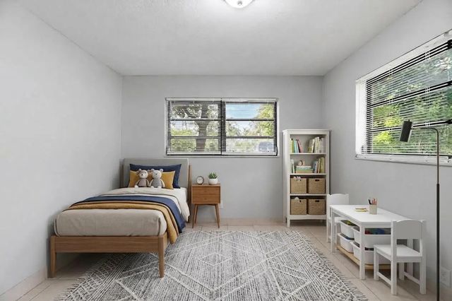 5 of 40 - 3427 Nw 37th Street, Lauderdale Lakes, FL