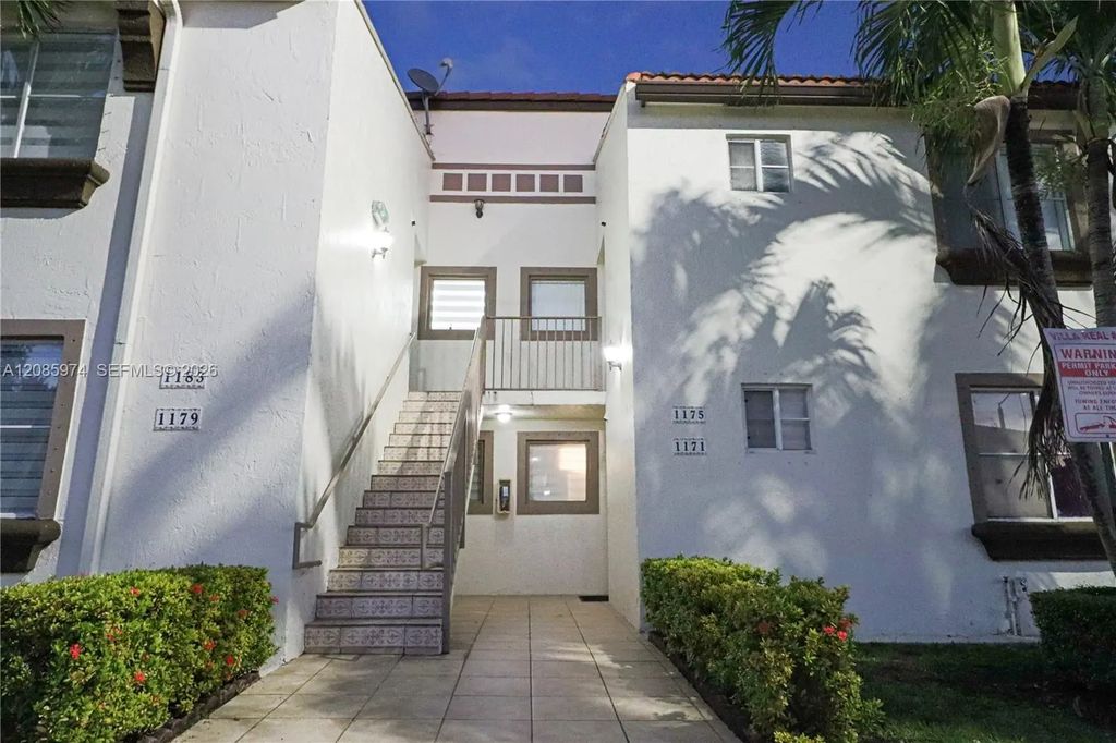 1175 Nw 125th Court #204, Miami