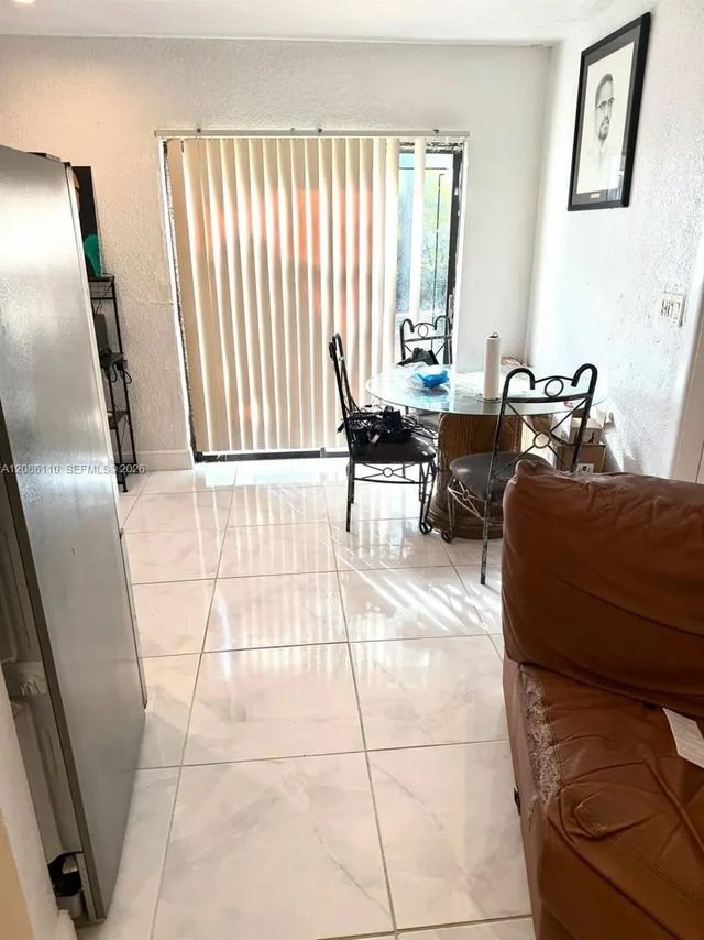 4 of 16 - 3350 Nw 171 Terrace, Miami Gardens, FL