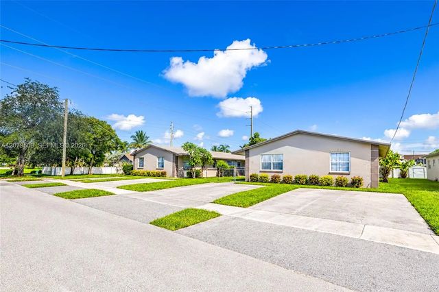4 of 27 - 5921 Pierce Street #1-8, Hollywood, FL