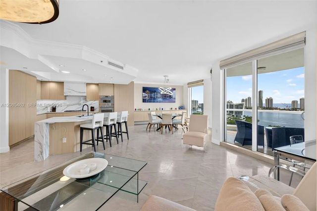 2 of 46 - 6000 Island Boulevard #2104, Aventura, FL