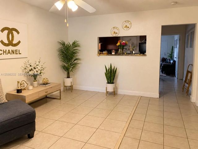 5 of 10 - 3445 Nw 191st Street, Miami Gardens, FL