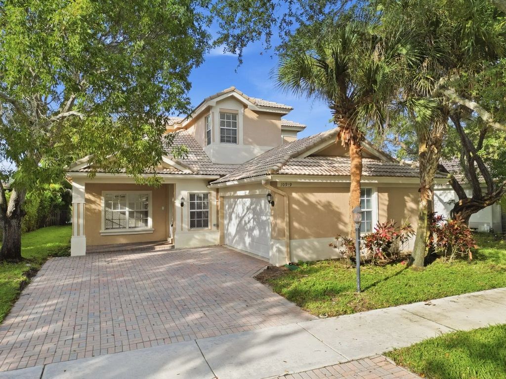 10919 Nw 62nd Court, Parkland
