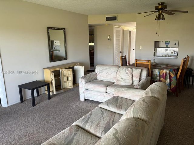 8021 N Sunrise Lakes Drive #310, Sunrise