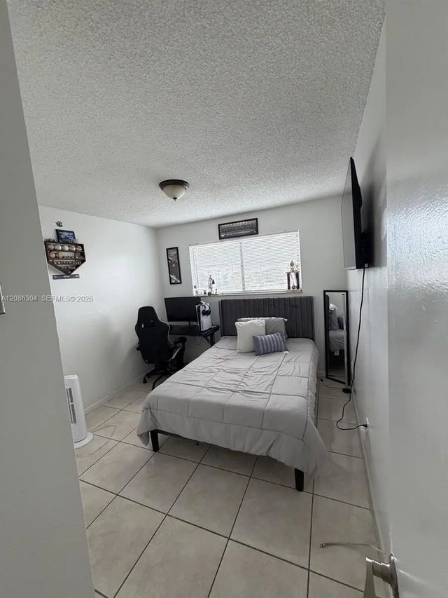 3 of 16 - 8095 Nw 8th Street #402, Miami, FL