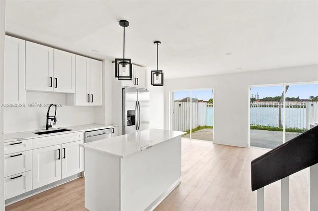 17561 Sw 140th Court, Miami
