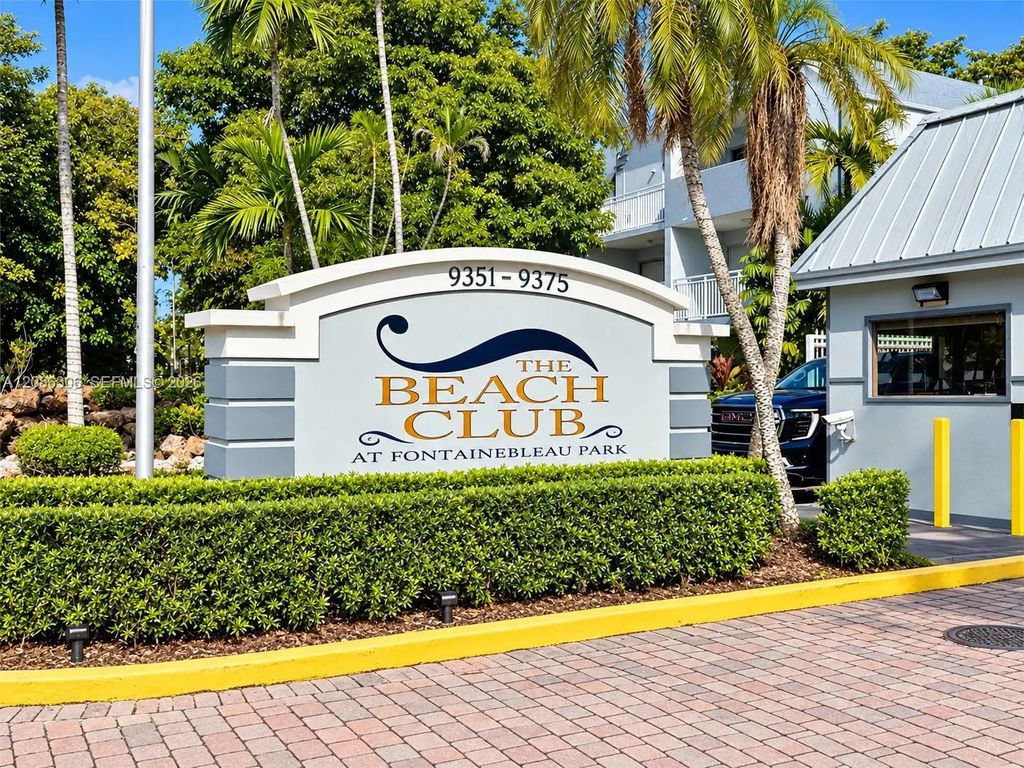 9353 Fontainebleau Boulevard #a105, Miami