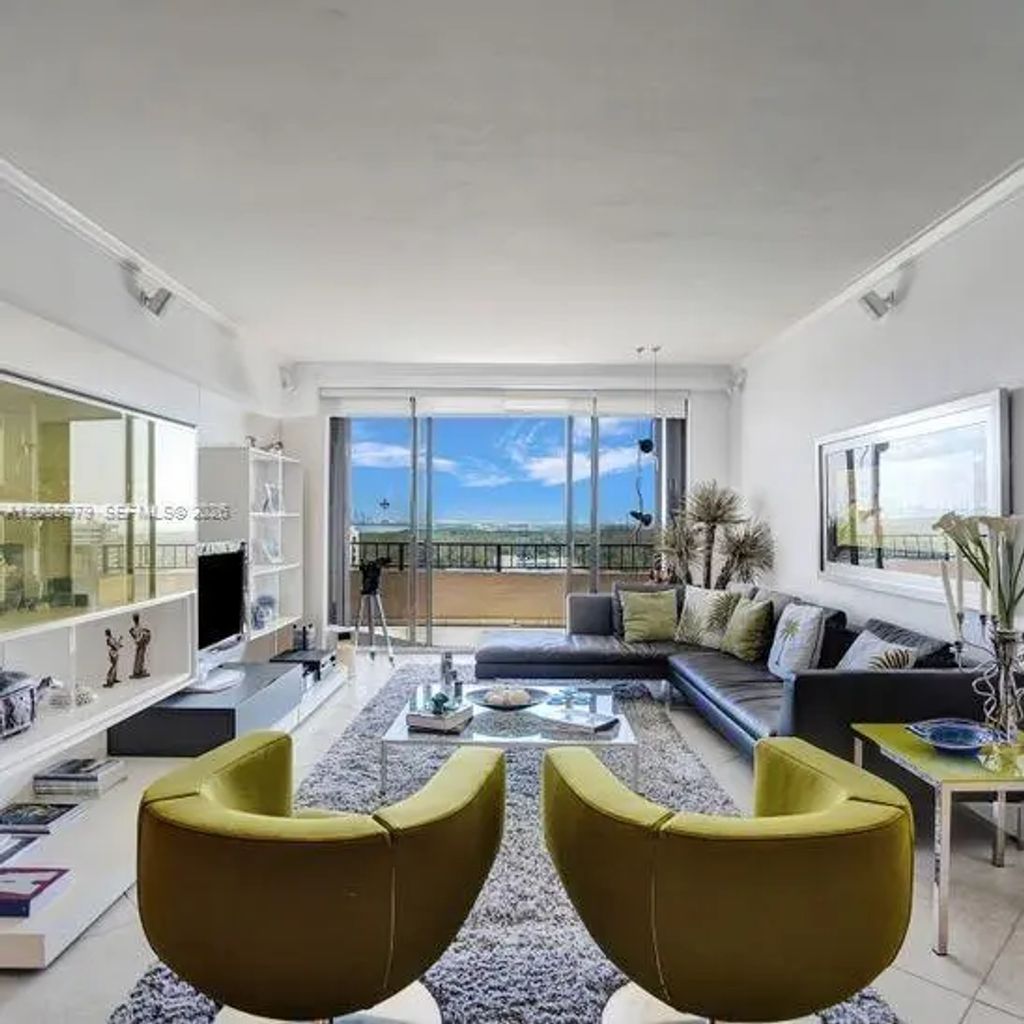 151 Crandon Boulevard #1130, Key Biscayne