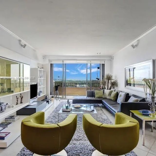 151 Crandon Boulevard #1130, Key Biscayne