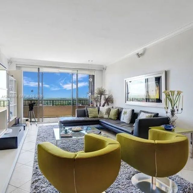 3 of 30 - 151 Crandon Boulevard #1130, Key Biscayne, FL