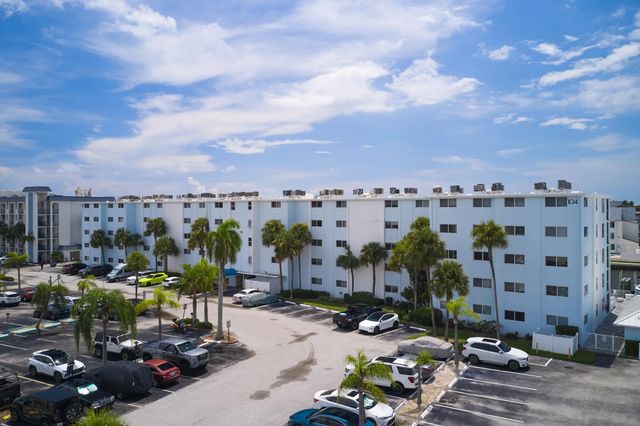 4 of 43 - 104 Paradise Harbour Boulevard #402, North Palm Beach, FL