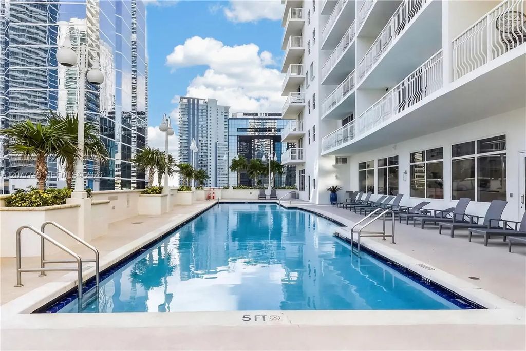 1200 Brickell Bay Drive #4324, Miami