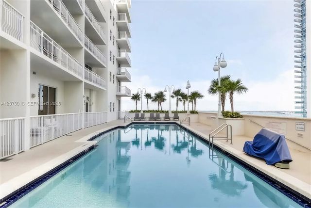 3 of 6 - 1200 Brickell Bay Drive #2510, Miami, FL