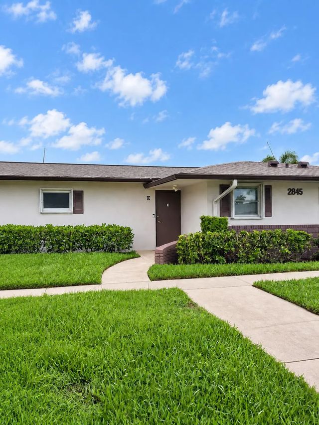 2845 Crosley Drive E #e, West Palm Beach
