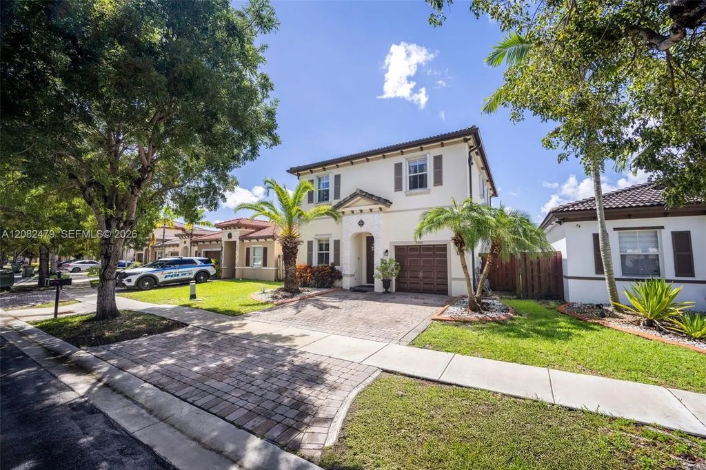 2300 Ne 3rd Court, Homestead