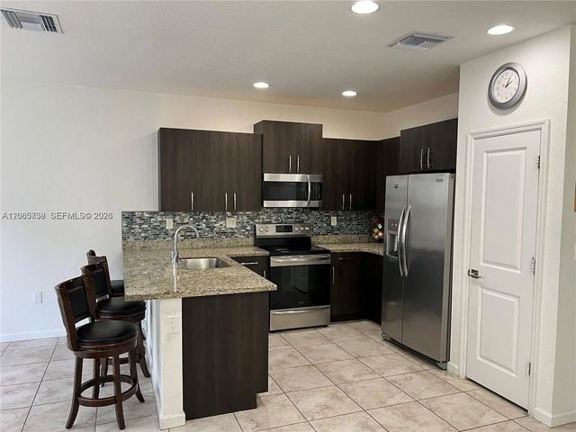 4 of 15 - 1444 Se 24th Terrace, Homestead, FL