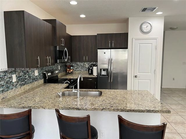 5 of 15 - 1444 Se 24th Terrace, Homestead, FL